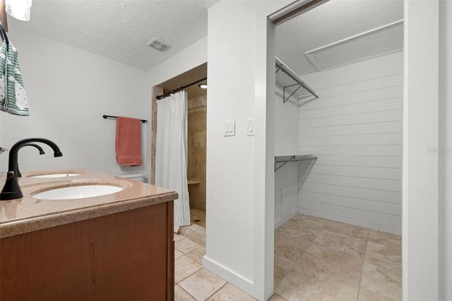 4228 FRANCIS BACON LANE, Sarasota, FL 34241