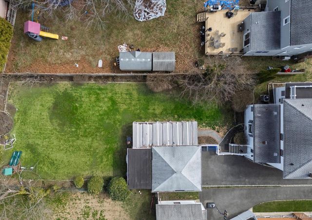 18 Phipps Avenue, East Rockaway, NY 11518