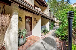 9745 Via Roma, Burbank, CA 91504