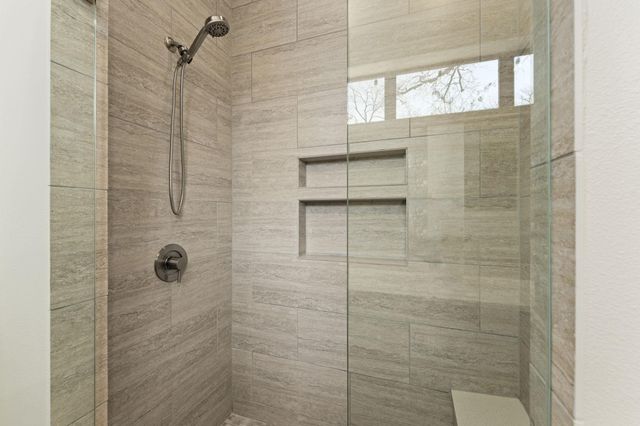 1706 Canterbury ST, Austin, TX 78702