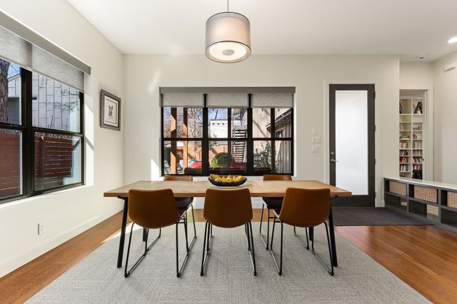 1706 Canterbury ST, Austin, TX 78702