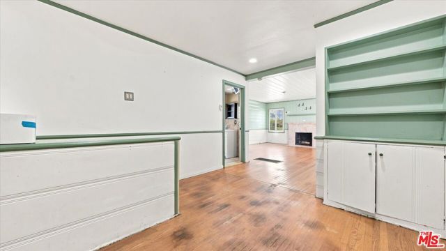5760 Valley Ridge Drive, Los Angeles, CA 90043
