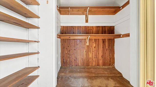 5760 Valley Ridge Drive, Los Angeles, CA 90043
