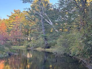 9 Howarth Rd, Oxford, MA 01540