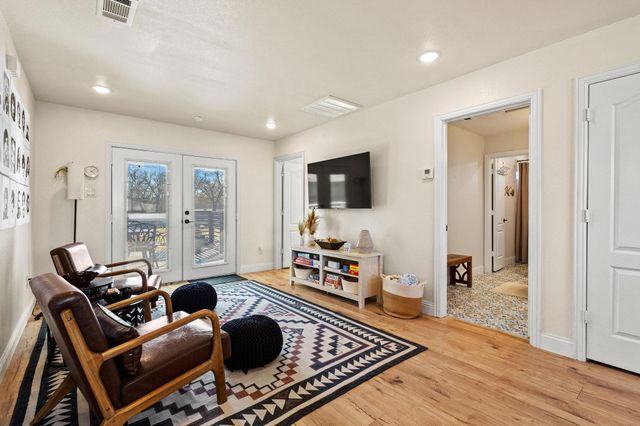 210 Hiland Lane, Pottsboro, TX 75076