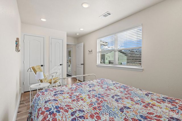 210 Hiland Lane, Pottsboro, TX 75076