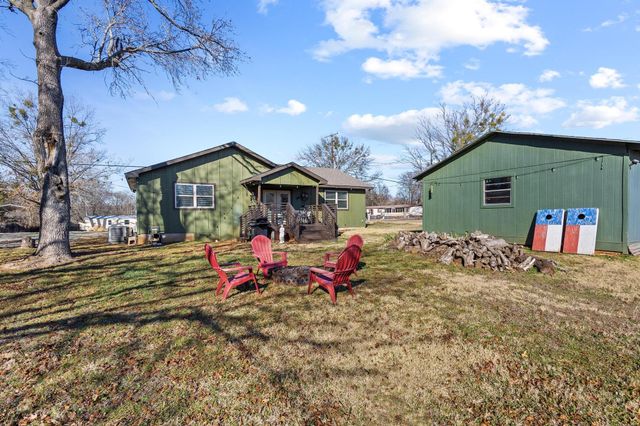 210 Hiland Lane, Pottsboro, TX 75076
