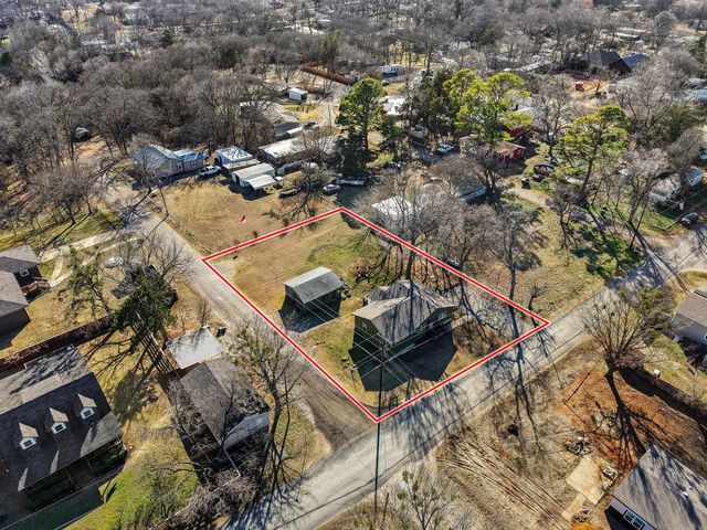 210 Hiland Lane, Pottsboro, TX 75076