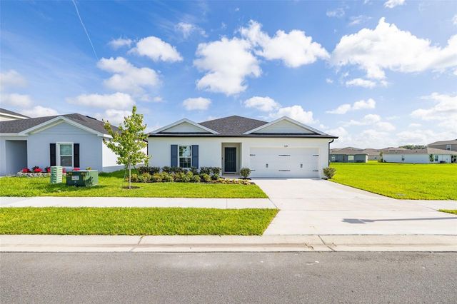 1620 TEXAS AVENUE, Sumterville, FL 33585