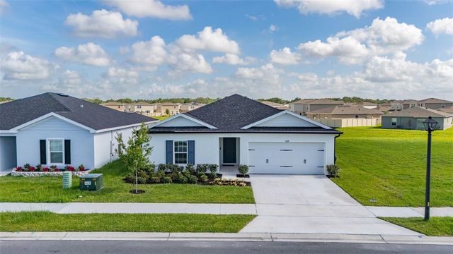 1620 TEXAS AVENUE, Sumterville, FL 33585