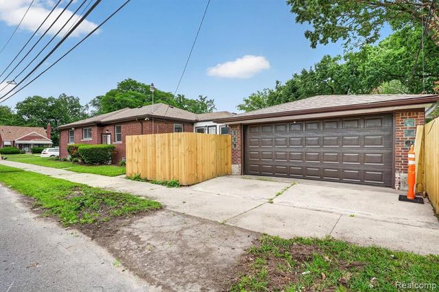 19391 Sussex Street, Detroit, MI 48235