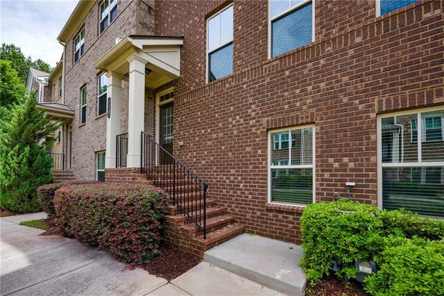 620 Sunset Park Drive, Suwanee, GA 30024