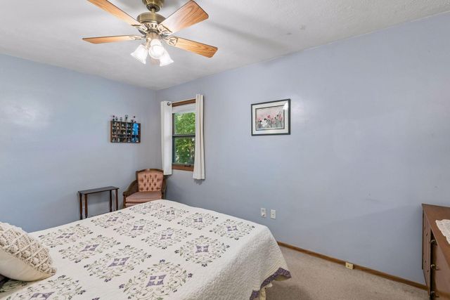 2704 Shawnee Lane, Burnsville, MN 55337
