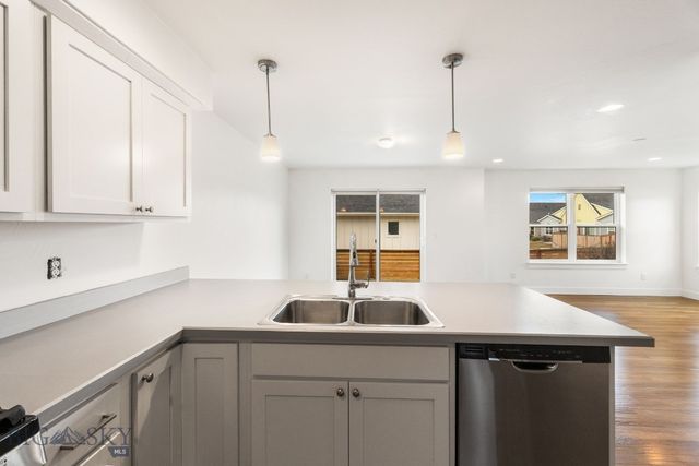 3035 Breeze Lane B, Bozeman, MT 59718