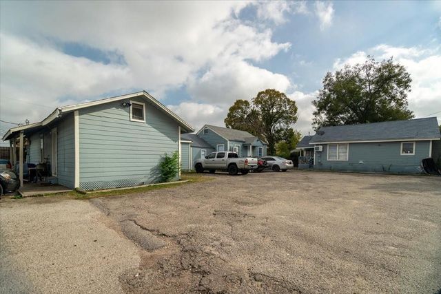 13928 Bandera Street, Houston, TX 77015