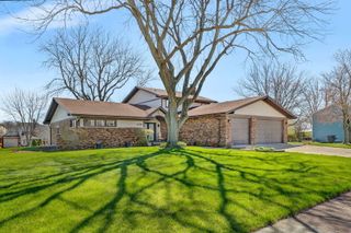 108 Deerpath Drive, Minooka, IL 60447