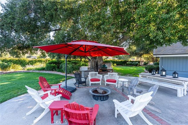 24713 Choke Cherry Lane, Newhall, CA 91321