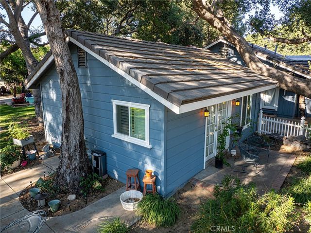 24713 Choke Cherry Lane, Newhall, CA 91321