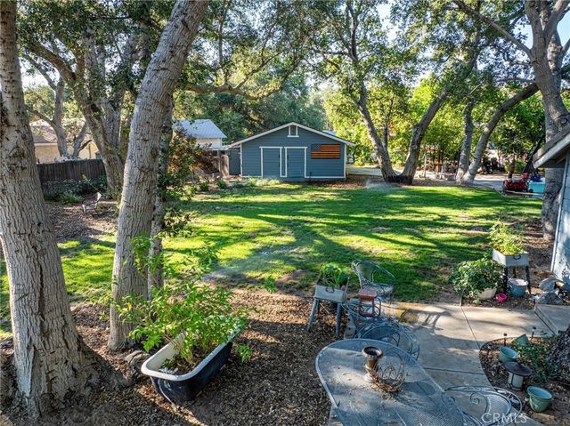 24713 Choke Cherry Lane, Newhall, CA 91321