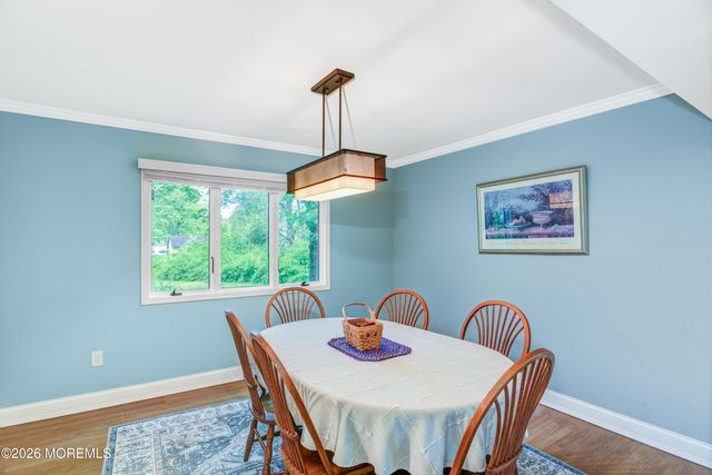 32 Ethan Allen Road, Freehold, NJ 07728