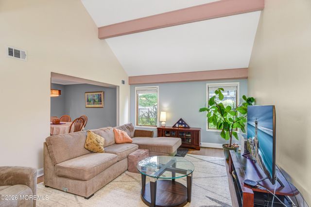 32 Ethan Allen Road, Freehold, NJ 07728