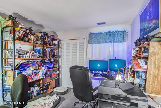 32 Ethan Allen Road, Freehold, NJ 07728