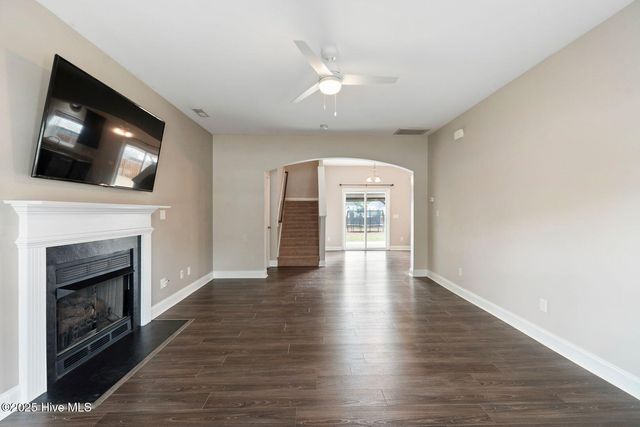 111 Saw Grass Drive, Maple Hill, NC 28454