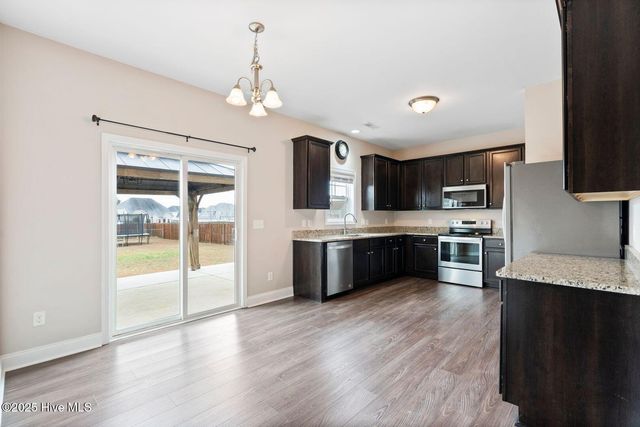 111 Saw Grass Drive, Maple Hill, NC 28454