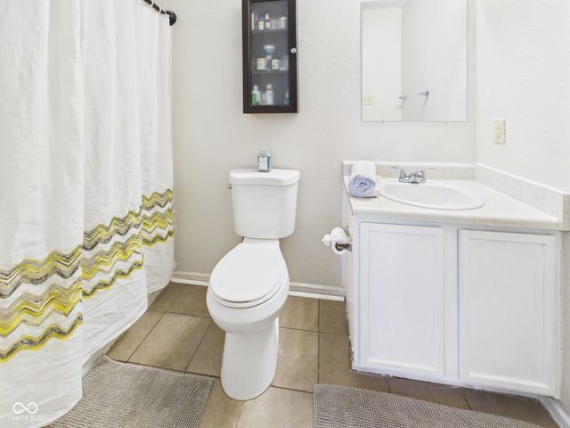 8193 S Firefly Drive, Pendleton, IN 46064