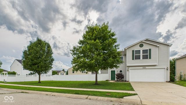 8193 S Firefly Drive, Pendleton, IN 46064