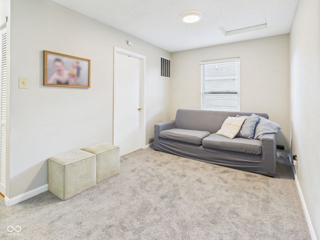 8193 S Firefly Drive, Pendleton, IN 46064