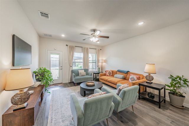 317 Willowmore Drive, Little Elm, TX 75068