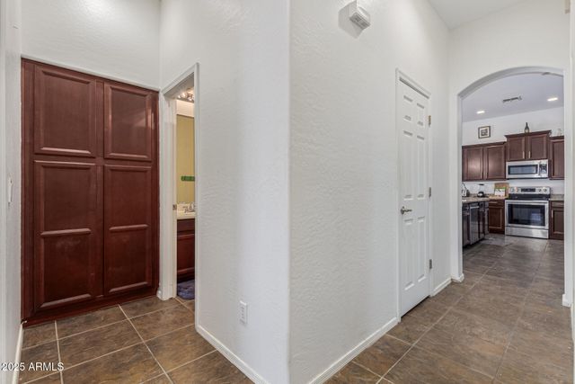 9815 S 43RD Lane, Laveen, AZ 85339