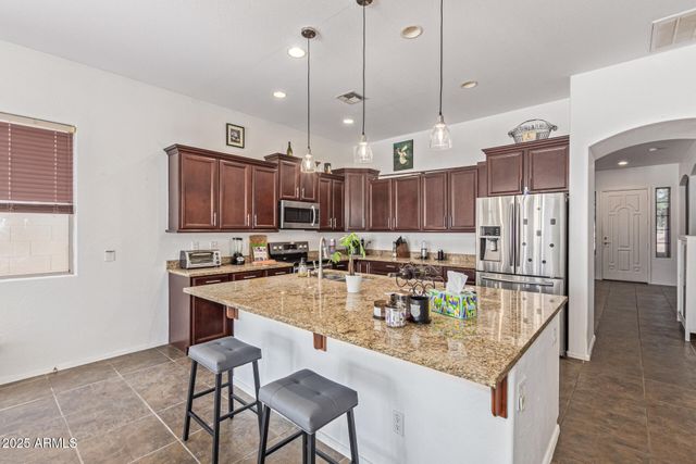 9815 S 43RD Lane, Laveen, AZ 85339