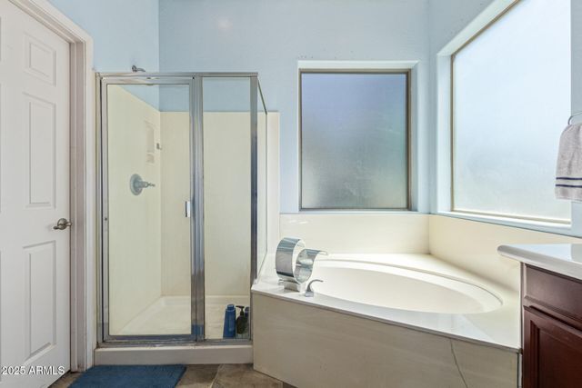 9815 S 43RD Lane, Laveen, AZ 85339