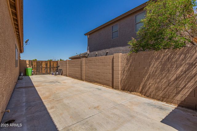 9815 S 43RD Lane, Laveen, AZ 85339