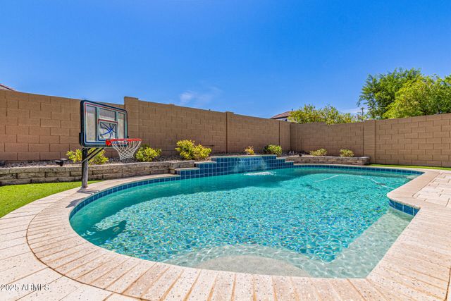 9815 S 43RD Lane, Laveen, AZ 85339