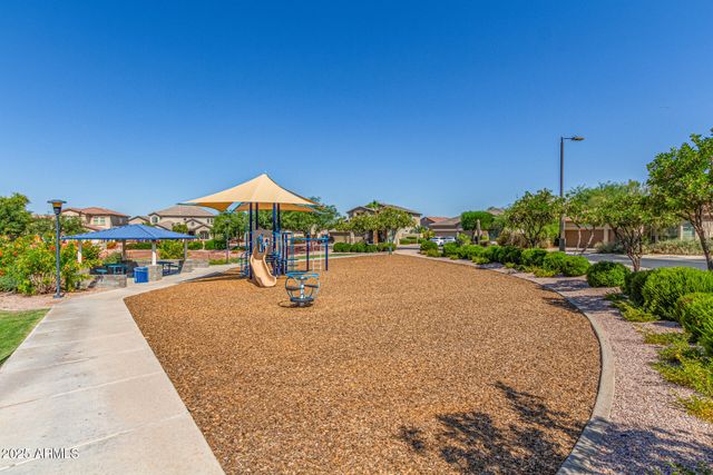 9815 S 43RD Lane, Laveen, AZ 85339