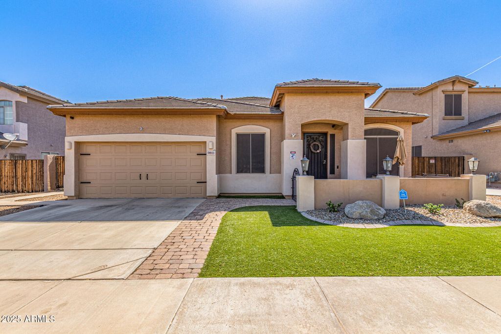 9815 S 43RD Lane, Laveen, AZ 85339