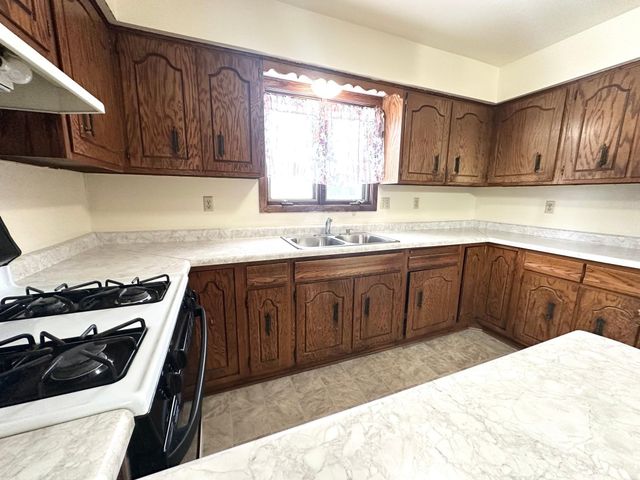 458 Lafond Avenue, Saint Paul, MN 55103