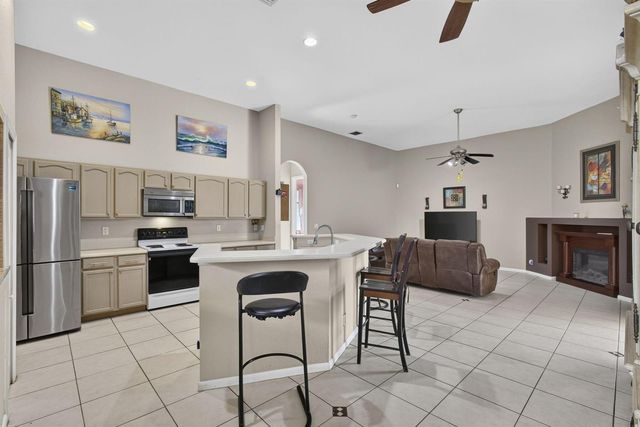 16300 92nd Lane N, Loxahatchee, FL 33470
