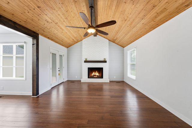 2118 Stratford Rd, Murfreesboro, TN 37129