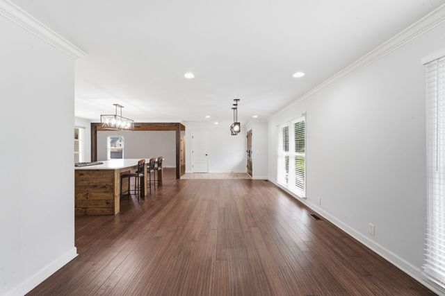2118 Stratford Rd, Murfreesboro, TN 37129