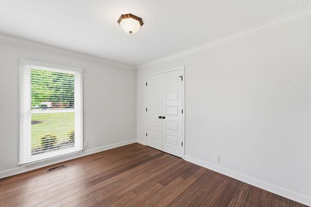 2118 Stratford Rd, Murfreesboro, TN 37129
