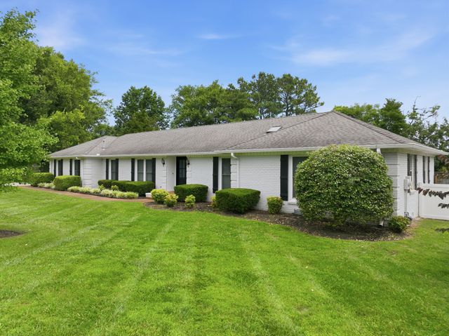 2118 Stratford Rd, Murfreesboro, TN 37129