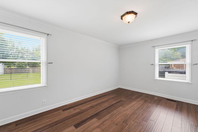 2118 Stratford Rd, Murfreesboro, TN 37129