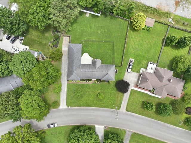 2118 Stratford Rd, Murfreesboro, TN 37129