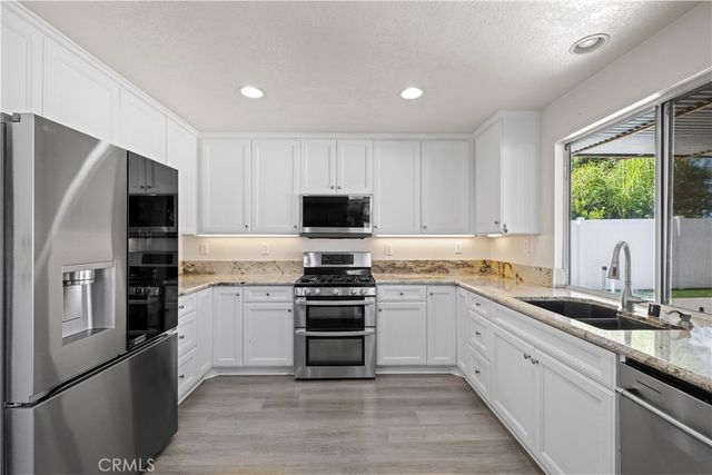 31470 Corte Rimola, Temecula, CA 92592