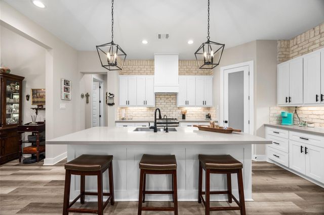 15113 Paradise Court, Willis, TX 77318