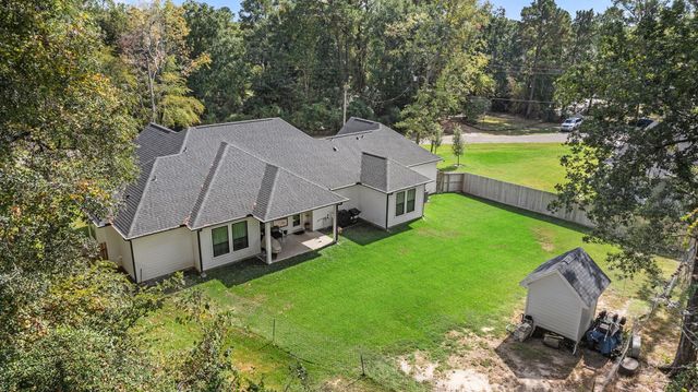 15113 Paradise Court, Willis, TX 77318